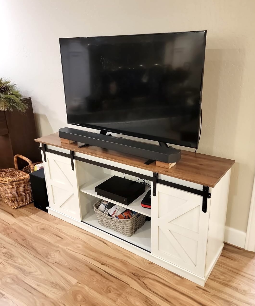 YESHOMY Rustic Farmhouse TV Stand And Entertainment Center White Kitchen50